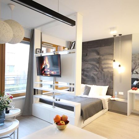 Viva Lila Apartment, Free Parking, Close To Vistula River - By Homelike Krakow Exterior photo