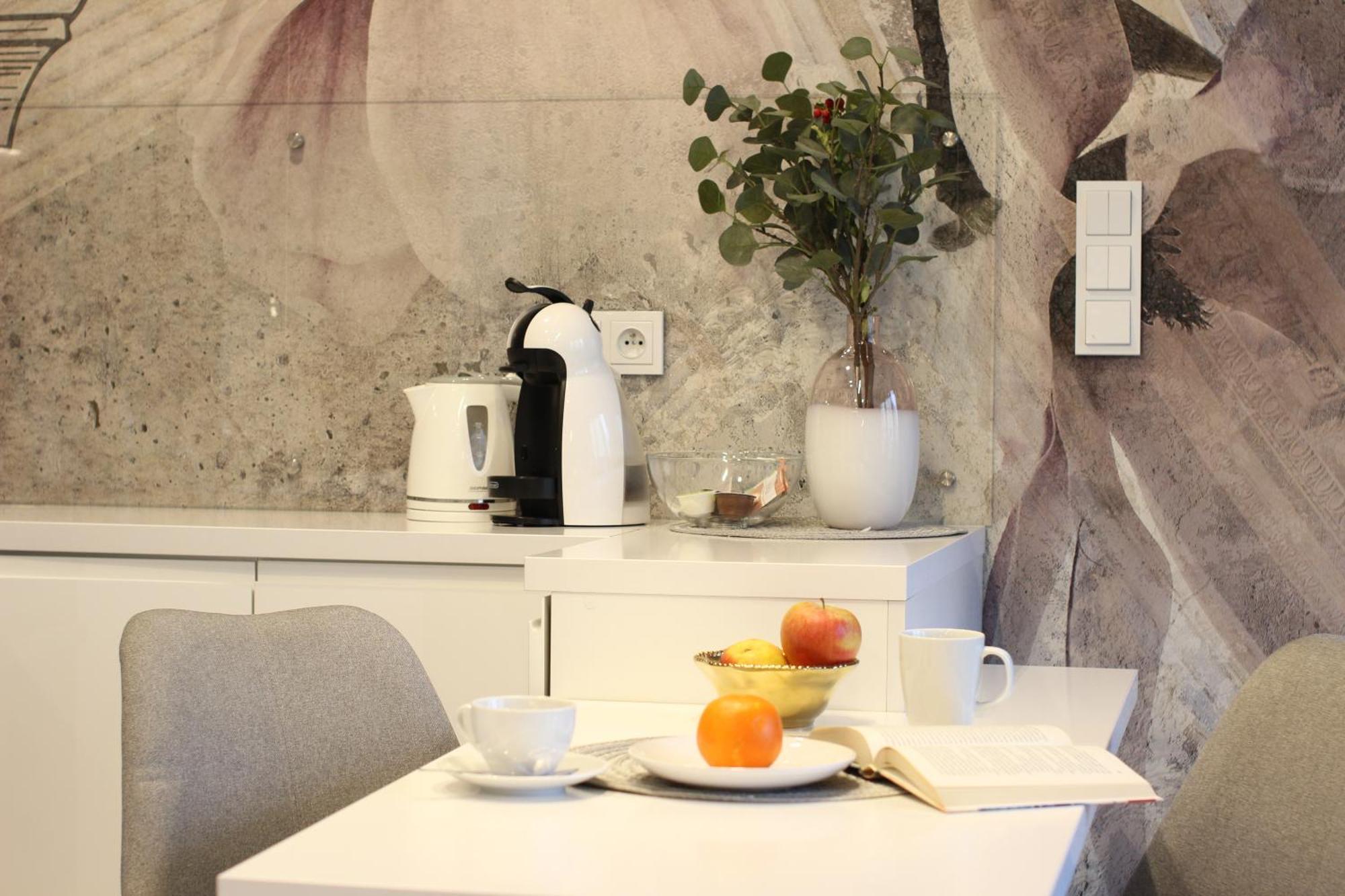 Viva Lila Apartment, Free Parking, Close To Vistula River - By Homelike Krakow Exterior photo
